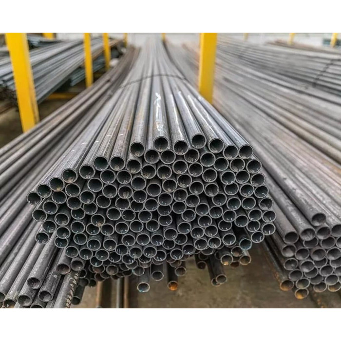 Труба стальная круглая электросварная 920х20 мм фото 3